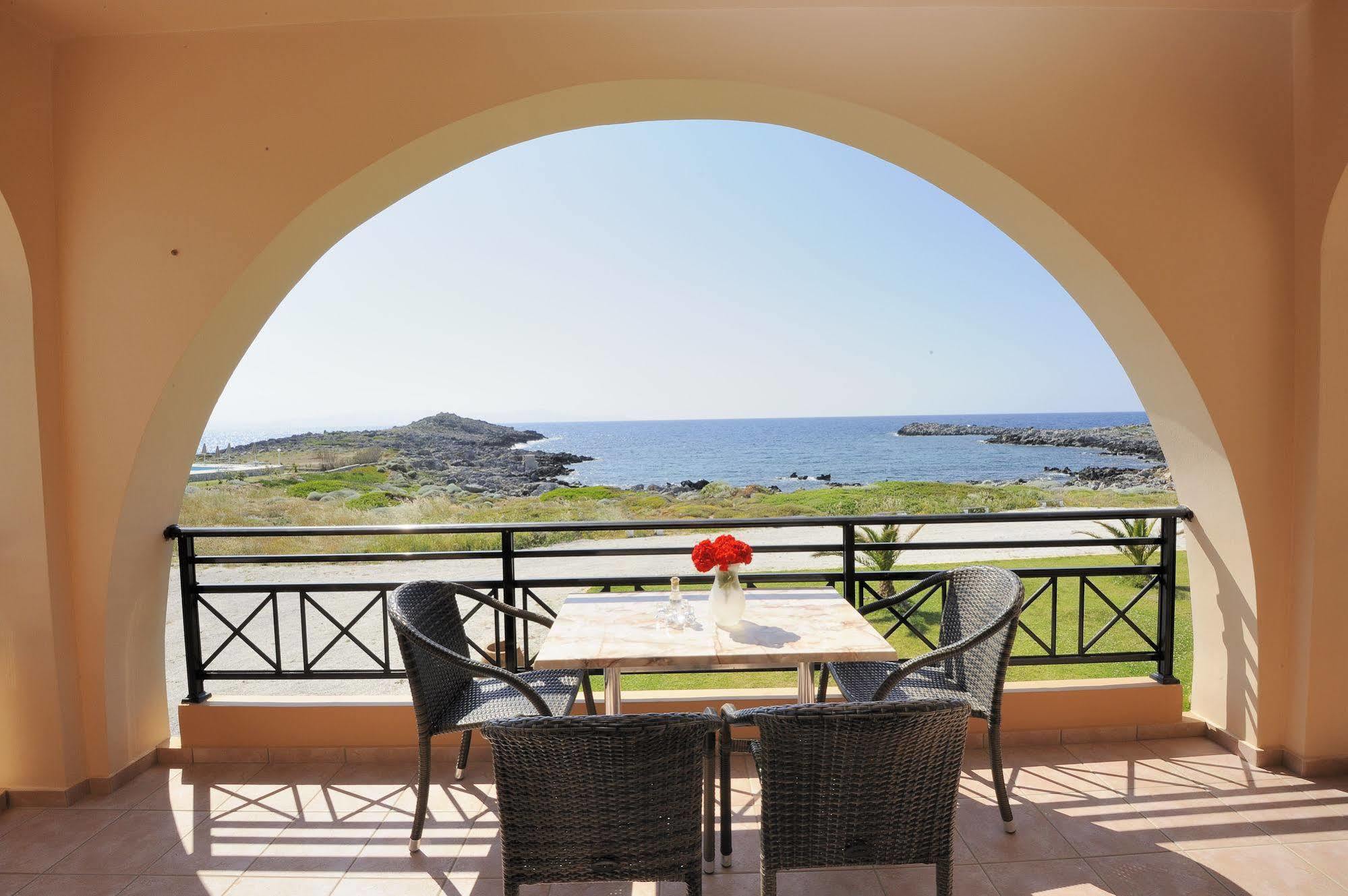 Nanakis Beach Apartments Ставрос Экстерьер фото